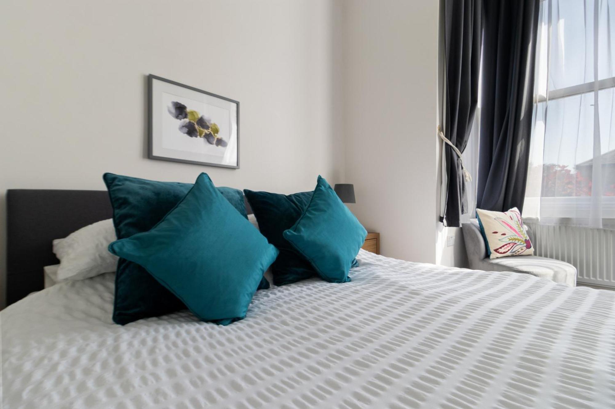 Elegant Malvhina Retreat On The Malvern Hills グレート・マルバーン エクステリア 写真
